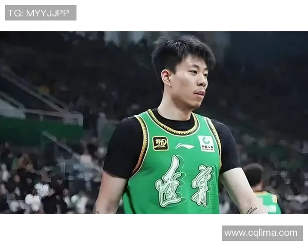 张镇麟：从青年篮球新星到国家队核心的成长之路与未来展望